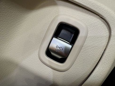 New 2026 Mercedes-Benz CLE 300 4MATIC Cabriolet image 28