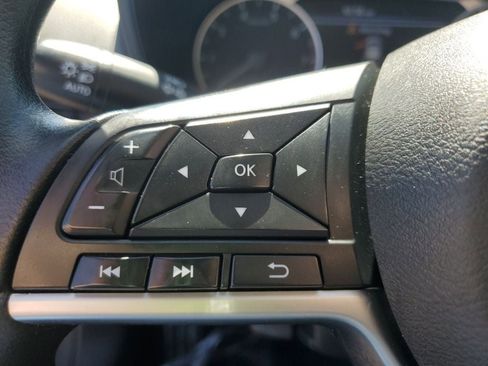 Used 2019 Nissan Altima 2.5 S FWD image 17