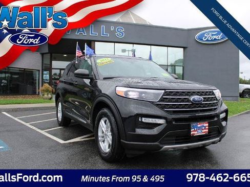 Certified 2022 Ford Explorer XLT w/ Equipment Group 202A AWD/4WD image 1