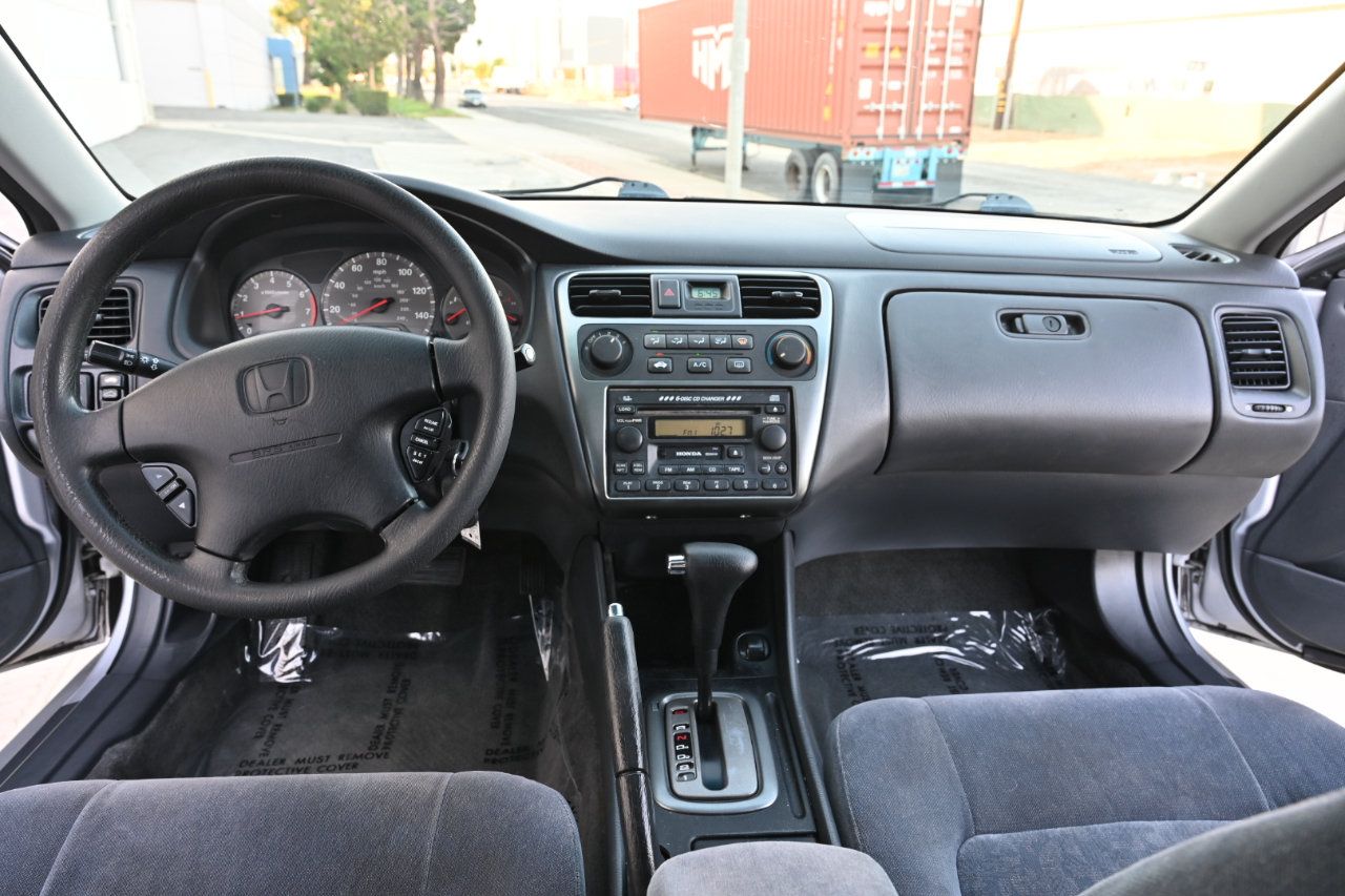 Used 2002 Honda Accord EX image 12