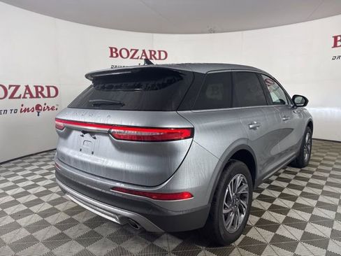 Used 2023 Lincoln Corsair FWD image 8