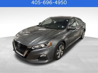 Used 2019 Nissan Altima 2.5 S video 1