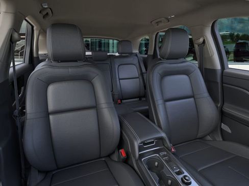 New 2026 Lincoln Corsair Premiere image 10