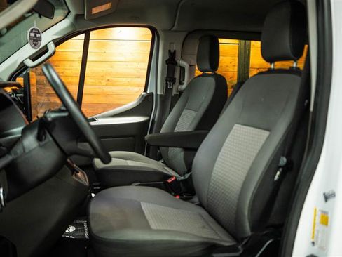 Used 2024 Ford Transit 350 XLT image 9