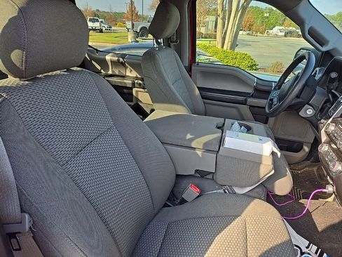 Used 2020 Ford F150 XLT image 5