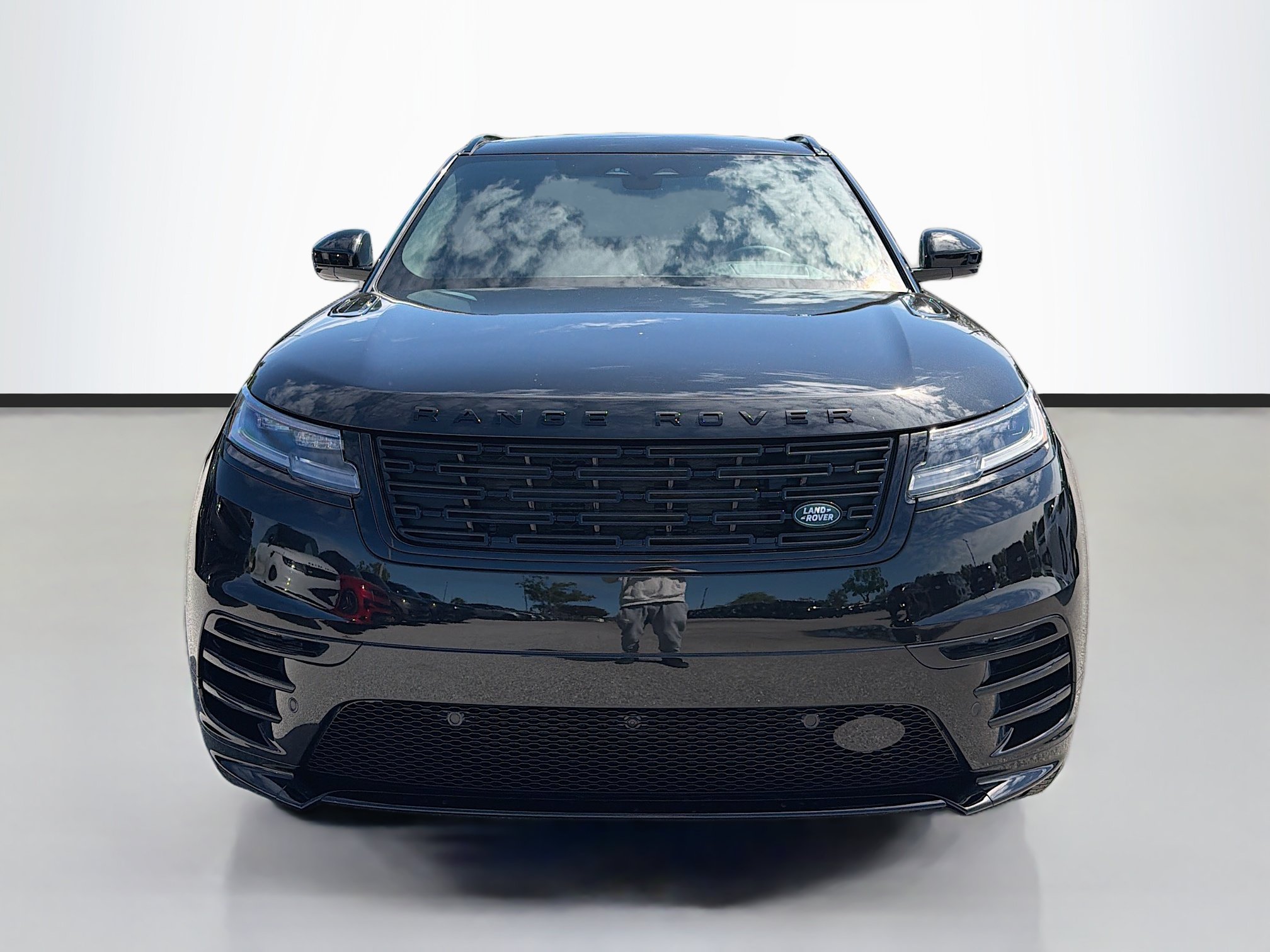 New 2026 Land Rover Range Rover Velar Dynamic SE AWD/4WD image 8
