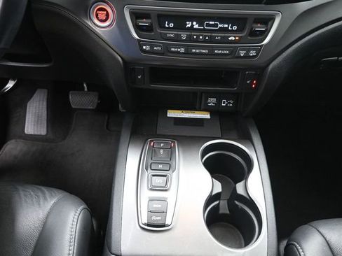 Used 2022 Honda Pilot Special Edition image 13