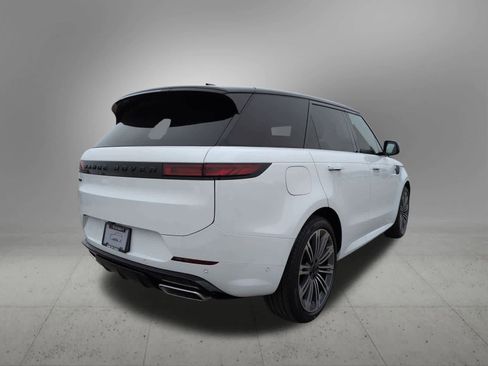New 2026 Land Rover Range Rover Sport Dynamic SE image 6