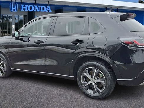 Certified 2024 Honda HR-V EX-L image 6