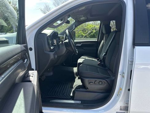 Certified 2025 Chevrolet Silverado 2500 LT w/ Convenience Package AWD/4WD image 2