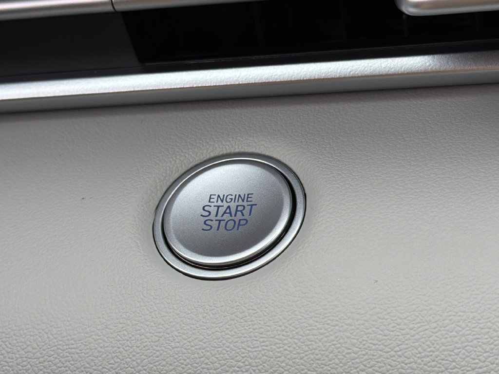 New 2026 Hyundai Elantra SEL Sport FWD image 30