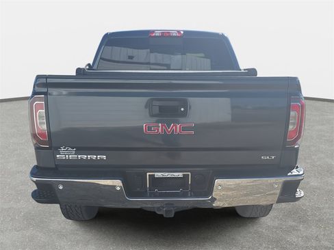 Used 2018 GMC Sierra 1500 SLT image 6