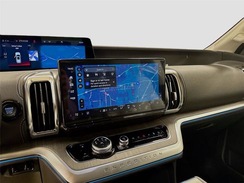 New 2025 Ford Expedition Platinum w/ Platinum Ultimate Package image 12