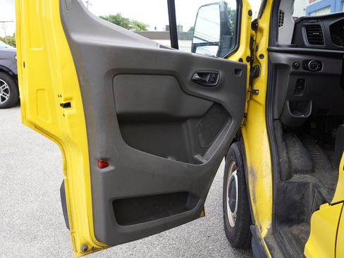 Used 2021 Ford Transit 250 148 High Roof Extended w/ Parcel Delivery Package RWD image 17