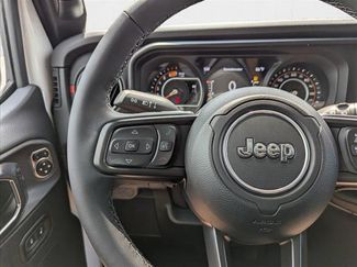 New 2025 Jeep Wrangler Unlimited Rubicon w/ XTREMEE 35" Tire Package video 4