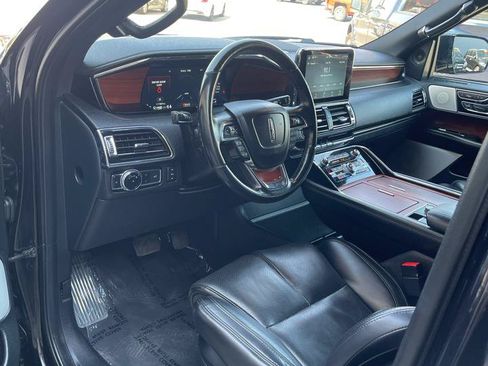 Used 2021 Lincoln Navigator L Reserve AWD/4WD image 11