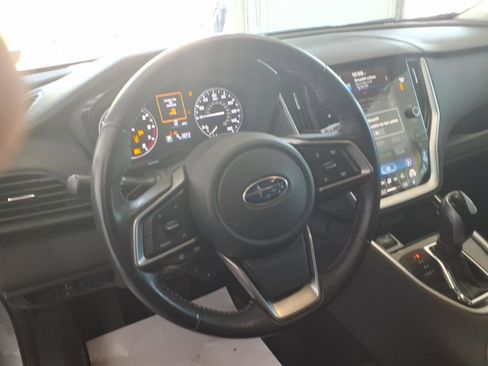 Certified 2022 Subaru Outback Premium AWD/4WD image 11
