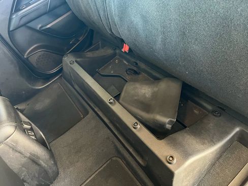 Used 2019 Chevrolet Colorado ZR2 image 35