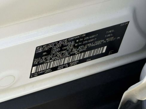 Used 2024 Toyota RAV4 XLE w/ Convenience Package AWD/4WD image 32