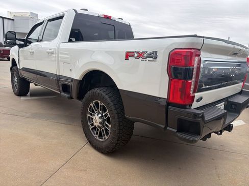 Used 2024 Ford F250 King Ranch image 4