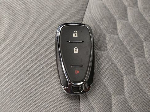 Used 2021 Chevrolet Equinox LT AWD/4WD image 32