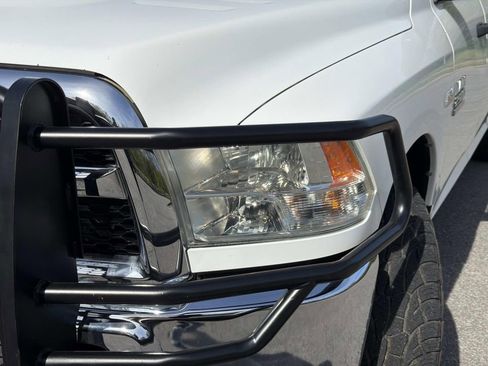 Used 2015 RAM 2500 Tradesman w/ Chrome Appearance Group RWD image 10