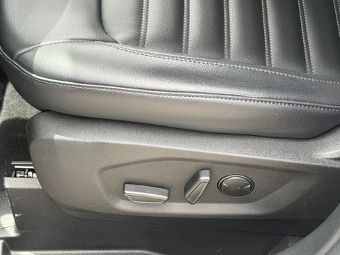 Used 2023 Ford Edge SEL w/ Convenience Package AWD/4WD image 5