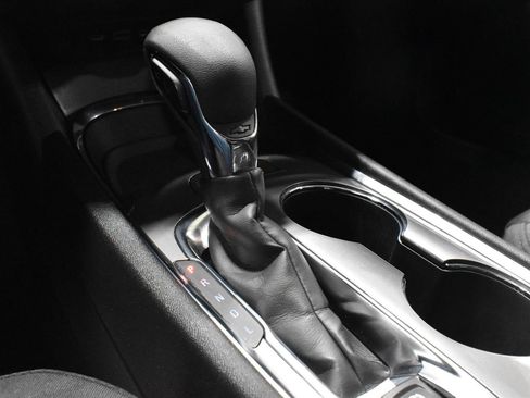 Used 2024 Chevrolet Malibu LT FWD image 20