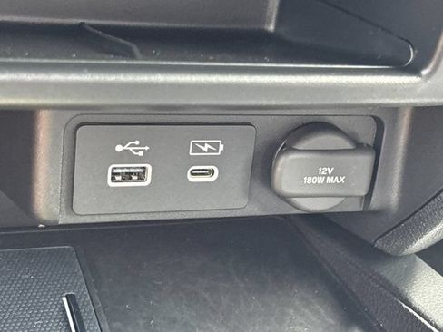 Used 2025 Honda Passport Black Edition image 45