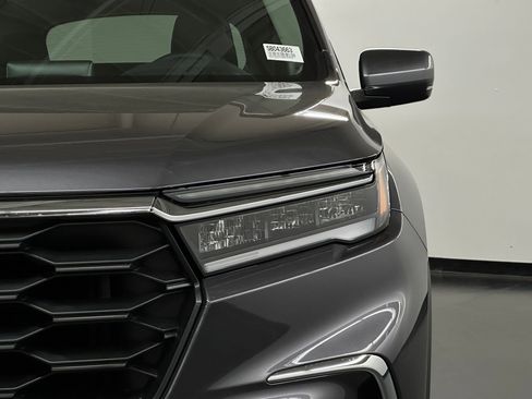 New 2025 Honda Pilot EX-L image 11