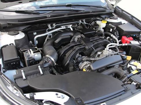 Used 2022 Subaru Outback Premium AWD/4WD image 14