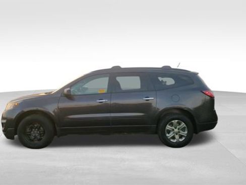 Used 2014 Chevrolet Traverse LS image 5