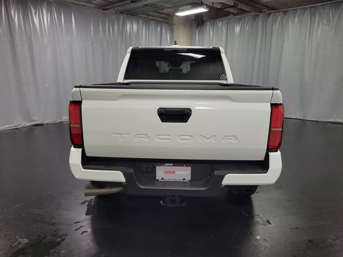 Used 2025 Toyota Tacoma SR5 RWD image 7