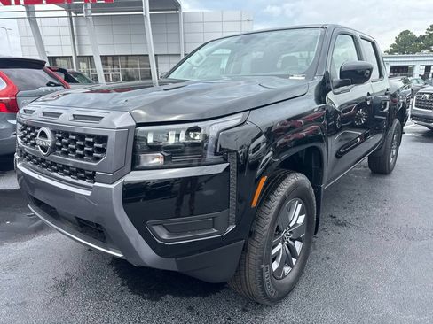 New 2026 Nissan Frontier SV w/ All-Weather Content Package AWD/4WD image 10