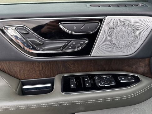 Certified 2022 Lincoln Navigator L Black Label image 11