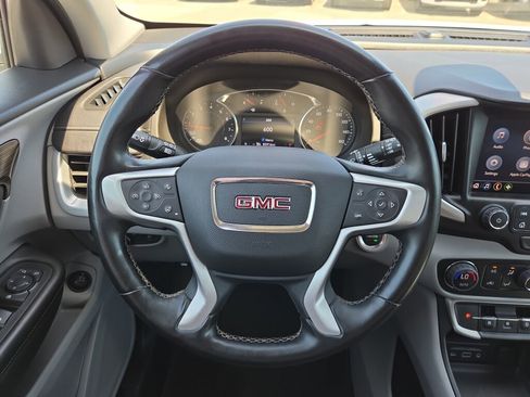 Used 2023 GMC Terrain SLT FWD image 18