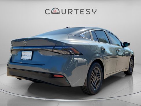 New 2026 Nissan Sentra SV w/ SV Convenience Package image 5