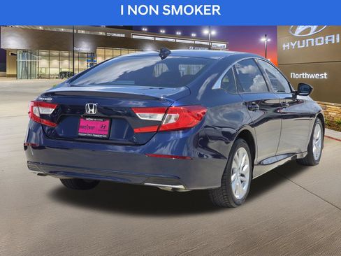 Used 2020 Honda Accord LX image 7