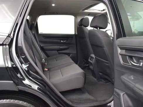 Used 2025 Honda CR-V EX image 18