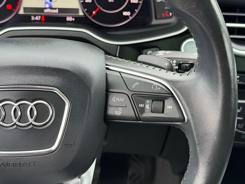 Used 2019 Audi Q7 3.0T Prestige AWD/4WD image 41