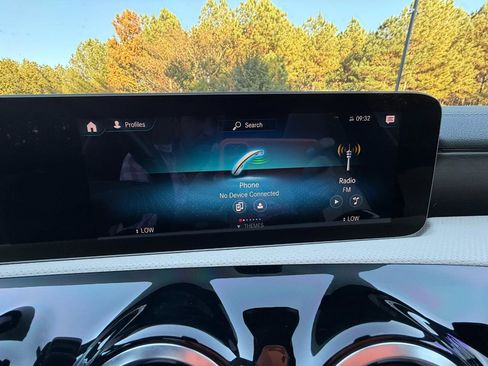 Used 2020 Mercedes-Benz CLA 250 4MATIC image 20