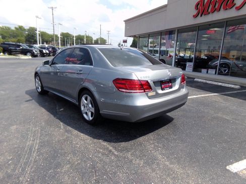 Used 2015 Mercedes-Benz E 350 4MATIC Sedan image 9