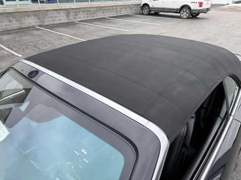 Used 2018 Rolls-Royce Dawn image 33