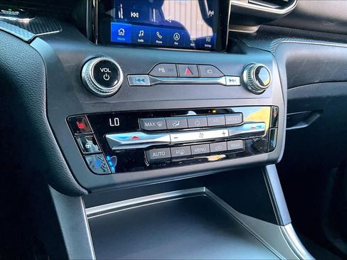 Used 2020 Ford Explorer ST w/ ST Street Pack image 33