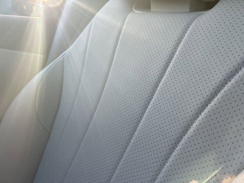 Used 2024 Mercedes-Benz EQE 350+ SUV image 38