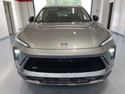 New 2025 Buick Envision Sport Touring image 2