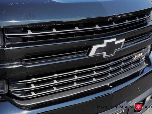 Used 2020 Chevrolet Silverado 1500 LT Trail Boss w/ Midnight Edition AWD/4WD image 18