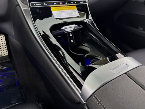 New 2026 Mercedes-Benz GLC 300 image 5