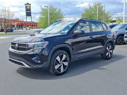 Used 2024 Volkswagen Taos S AWD/4WD image 3