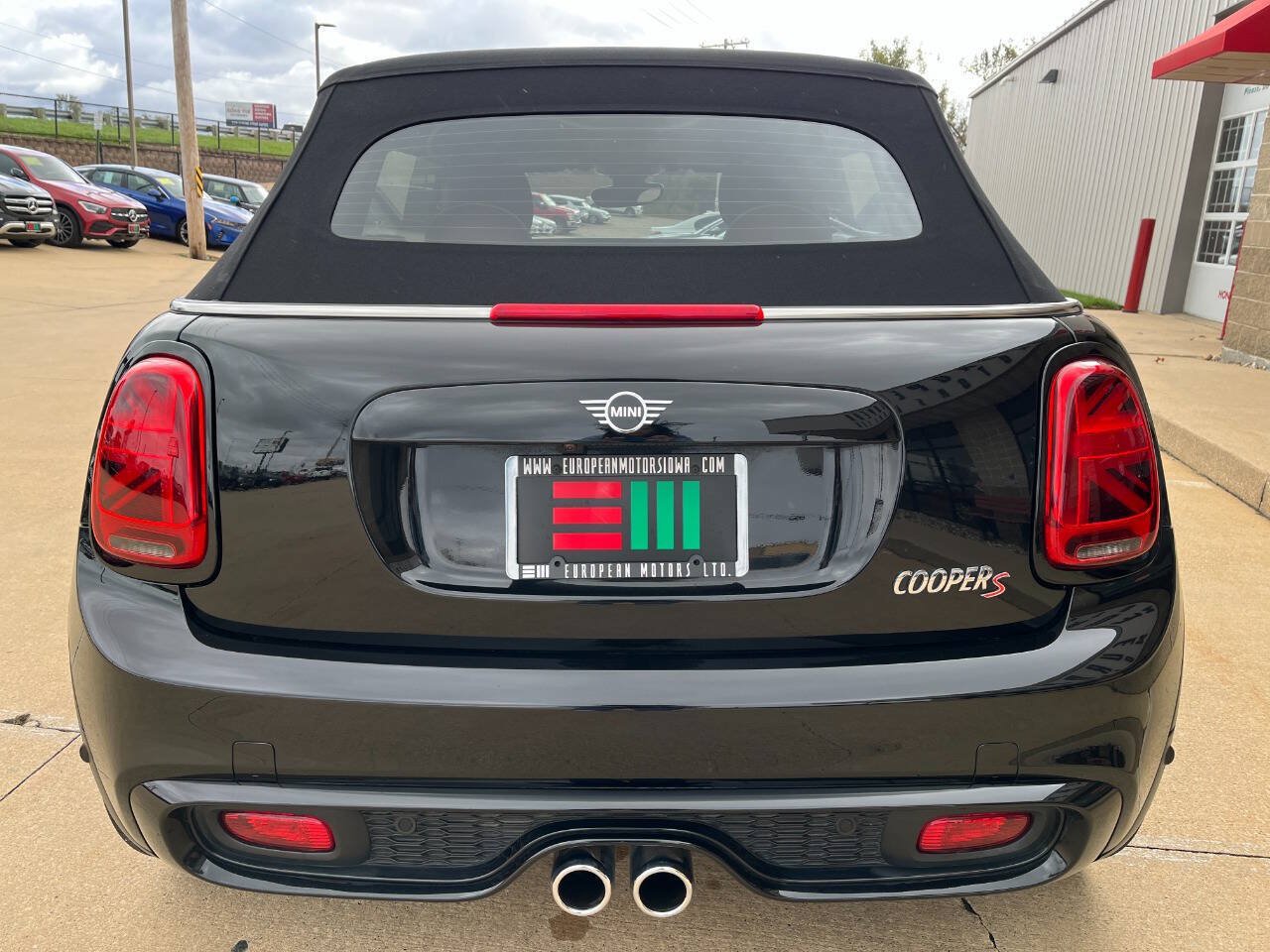 Used 2021 MINI Cooper S w/ Signature Upholstery Package FWD image 11